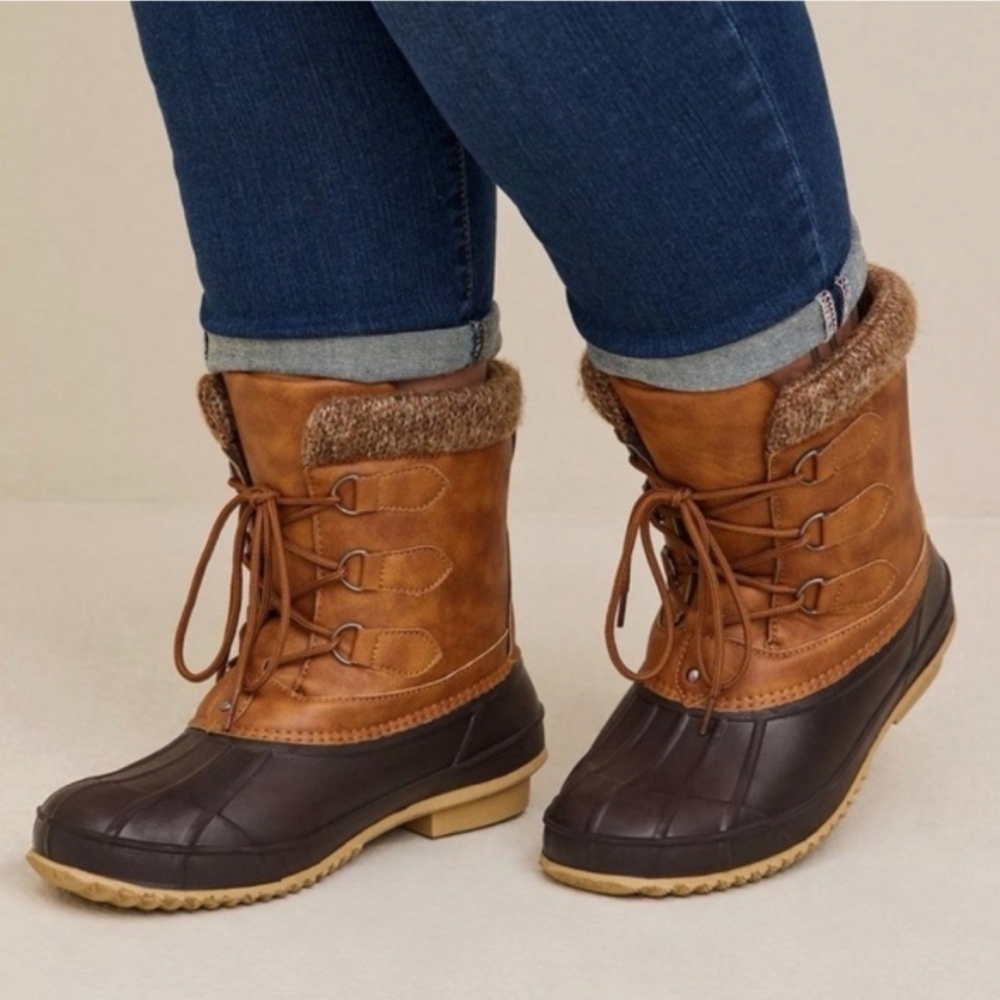 NWT Torrid Ribbed Sweater Trim Detail Duck Boots Sz 8 Wide Width 8WW